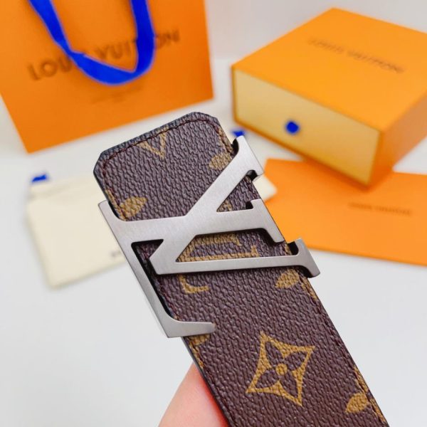 repliche,replica,perfette,siti di,affidabili,migliori siti,dove comprare,1:1,scarpe da ginnastica Cintura classica LOUIS VUITTON larghezza 4.0
