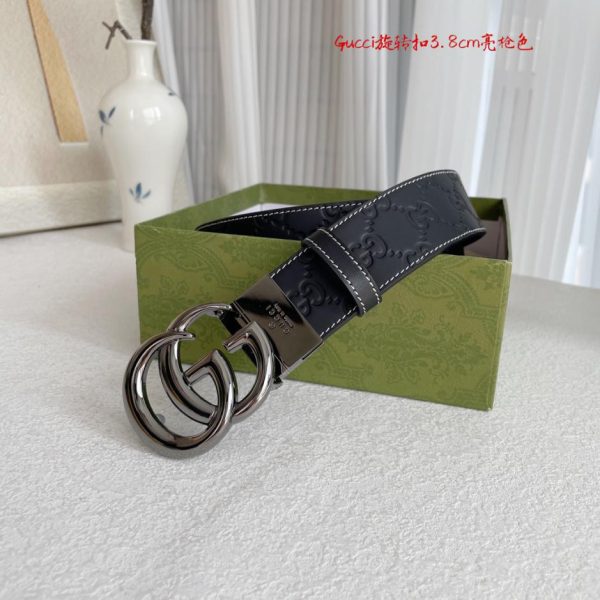 repliche,replica,perfette,siti di,affidabili,migliori siti,dove comprare,1:1,scarpe da ginnastica La nuova cintura in pelle goffrata di Gucci è larga 3,8 cm