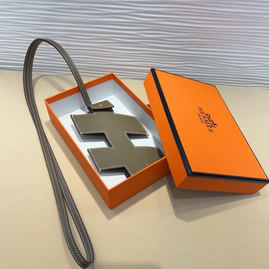 repliche,replica,perfette,siti di,affidabili,migliori siti,dove comprare,1:1,scarpe da ginnastica Borsa porta cellulare Hermès repliche,replica,perfette,siti di,affidabili,migliori siti,dove comprare,1:1,scarpe da ginnastica Borsa porta cellulare Hermès