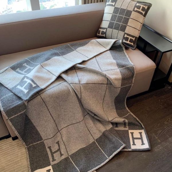 repliche,replica,perfette,siti di,affidabili,migliori siti,dove comprare,1:1,scarpe da ginnastica Coperta in cashmere originale Hermes