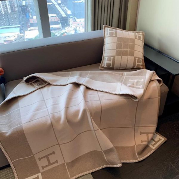 repliche,replica,perfette,siti di,affidabili,migliori siti,dove comprare,1:1,scarpe da ginnastica Coperta in cashmere originale Hermes