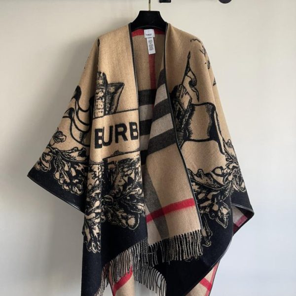 Scialle reversibile Burberry War Horse Knight