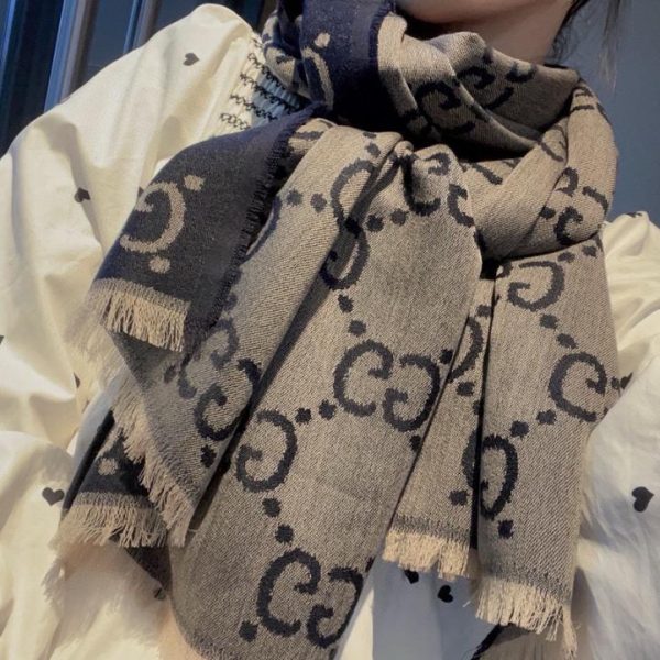 Sciarpa reversibile Gucci per uomo e donna