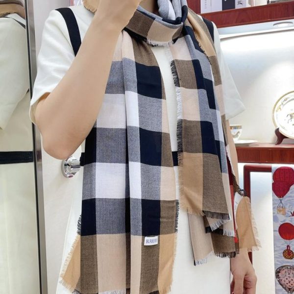Nuovo stile Burberry
