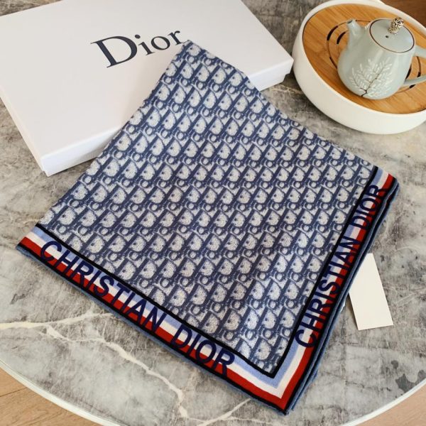 Sciarpa quadrata in velluto Dior