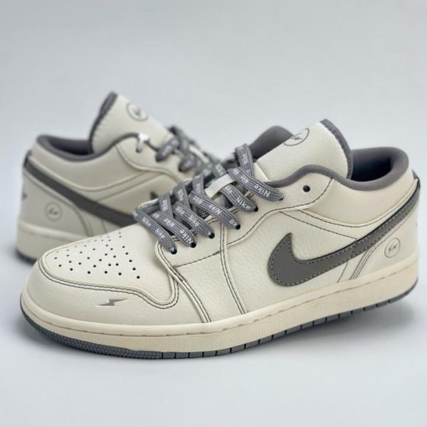 repliche,replica,perfette,siti di,affidabili,migliori siti,dove comprare,1:1,scarpe da ginnastica Air Jordan 1 Retro Low x Fragment Design Fulmine Fujiwara Hiroshi