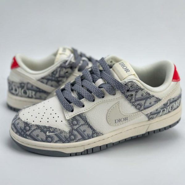 repliche,replica,perfette,siti di,affidabili,migliori siti,dove comprare,1:1,scarpe da ginnastica Serie Nike SB Dunk Low x DIOR
