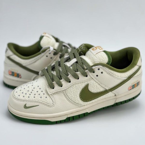 repliche,replica,perfette,siti di,affidabili,migliori siti,dove comprare,1:1,scarpe da ginnastica Serie Nike SB Dunk Low x GUCCI