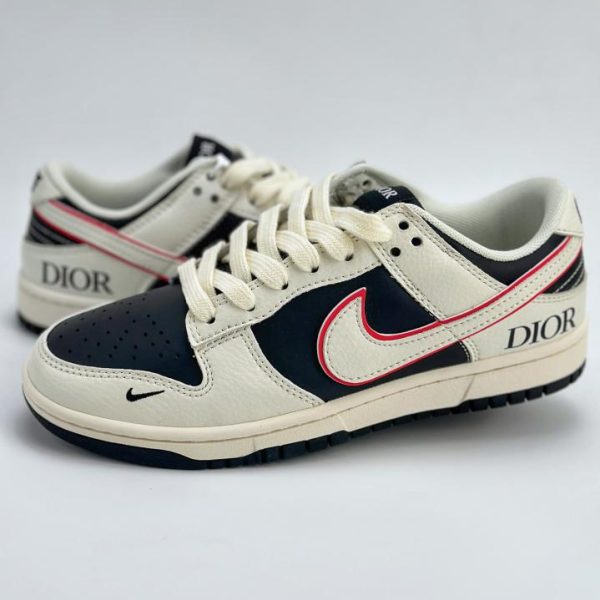 repliche,replica,perfette,siti di,affidabili,migliori siti,dove comprare,1:1,scarpe da ginnastica Serie NIKE SB Dunk Low x DIOR