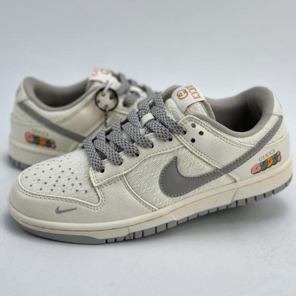 repliche,replica,perfette,siti di,affidabili,migliori siti,dove comprare,1:1,scarpe da ginnastica Serie Nike SB Dunk Low x GUCCI