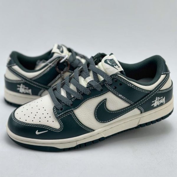 repliche,replica,perfette,siti di,affidabili,migliori siti,dove comprare,1:1,scarpe da ginnastica Collezione Nike SB Dunk Low x Stussy