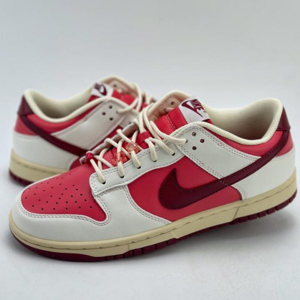 repliche,replica,perfette,siti di,affidabili,migliori siti,dove comprare,1:1,scarpe da ginnastica NIKE SB Dunk Low per San Valentino
