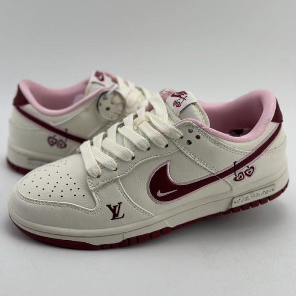 Collezione Nike SB Dunk Low x Louis Vuitton