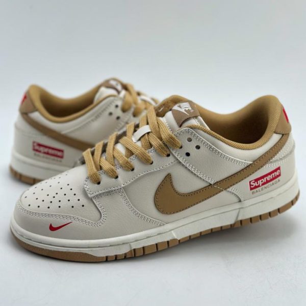 NIKE SB Dunk Low x Supreme x Balenciaga