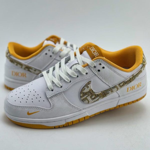 repliche,replica,perfette,siti di,affidabili,migliori siti,dove comprare,1:1,scarpe da ginnastica Serie NIKE SB Dunk Low x DIOR