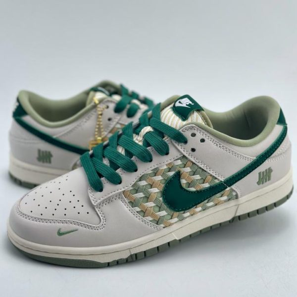 repliche,replica,perfette,siti di,affidabili,migliori siti,dove comprare,1:1,scarpe da ginnastica Serie Nike SB Dunk Low x Undefeated