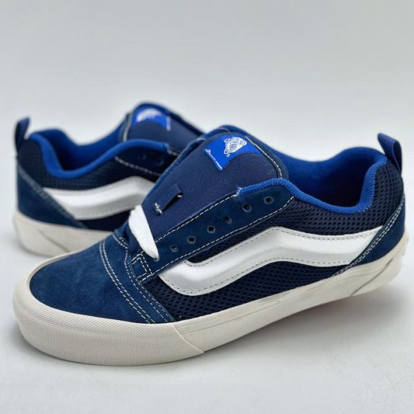 Serie Vans Classics Knu Skool Vans