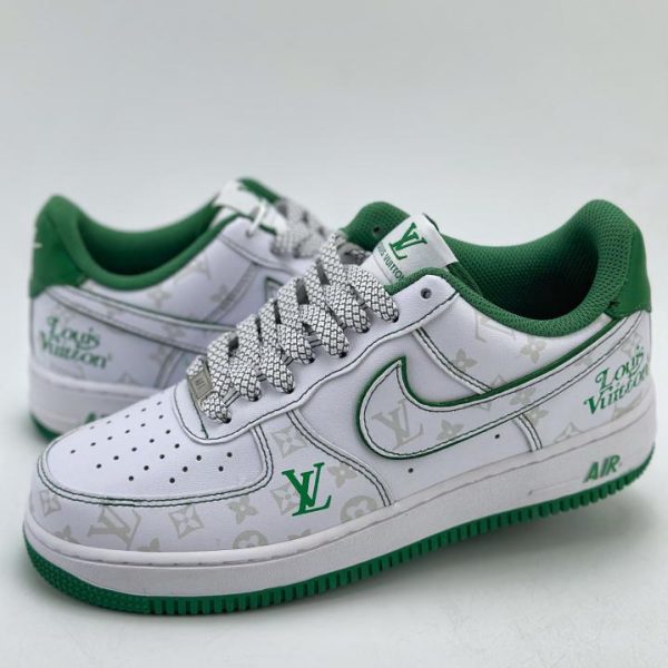 repliche,replica,perfette,siti di,affidabili,migliori siti,dove comprare,1:1,scarpe da ginnastica Serie Nike Air Force 1 Low 07 x Louis Vuitton