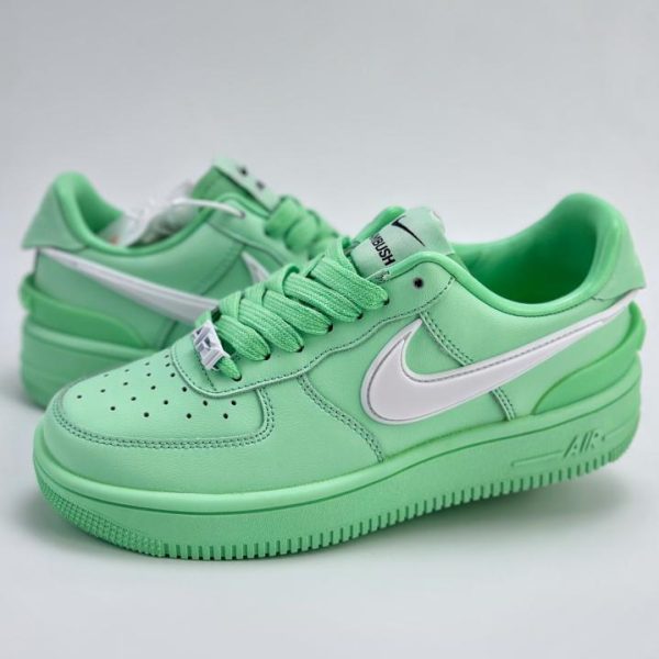 repliche,replica,perfette,siti di,affidabili,migliori siti,dove comprare,1:1,scarpe da ginnastica Serie Nike Air Force 1 Low 07 x AMBUSH