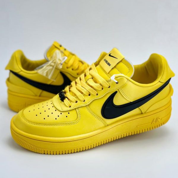 Serie Nike Air Force 1 Low 07 x AMBUSH