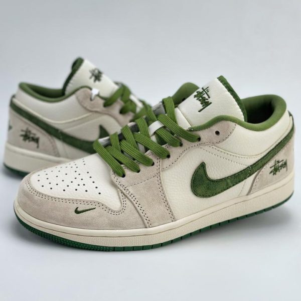 repliche,replica,perfette,siti di,affidabili,migliori siti,dove comprare,1:1,scarpe da ginnastica Air Jordan 1 Retro Low x Stussy nuovo colore ufficiale bianco sporco verde peloso stellato