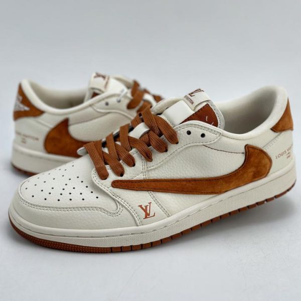 repliche,replica,perfette,siti di,affidabili,migliori siti,dove comprare,1:1,scarpe da ginnastica Travis Scott x Nike Air Jordan 1 Low x Louis VuittonAir Jordan 1 Low in reverse suede rosso marrone con barbetta