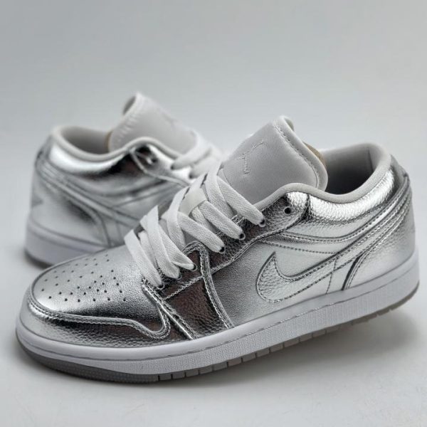 repliche,replica,perfette,siti di,affidabili,migliori siti,dove comprare,1:1,scarpe da ginnastica Air Jordan 1 Retro Low Metallic Silver Nuovo colore ufficiale