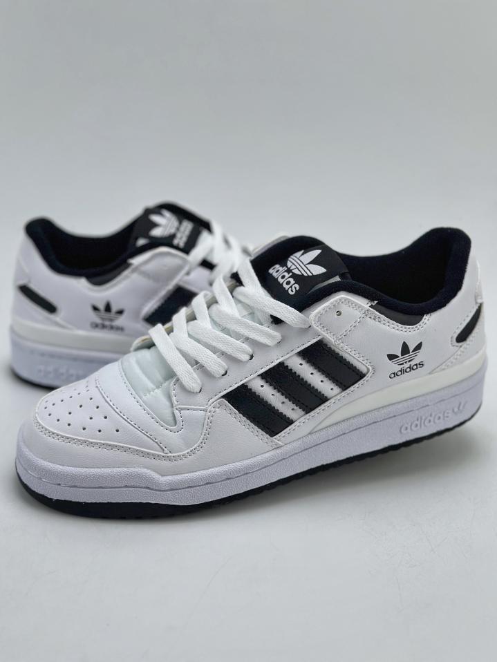 repliche,replica,perfette,siti di,affidabili,migliori siti,dove comprare,1:1,scarpe da ginnastica Trifoglio Adidas Forum Low CL