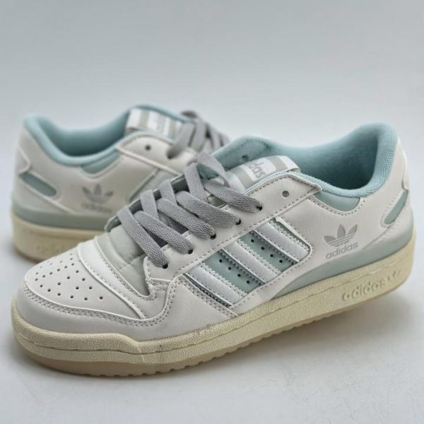 repliche,replica,perfette,siti di,affidabili,migliori siti,dove comprare,1:1,scarpe da ginnastica Trifoglio Adidas Forum Low CL