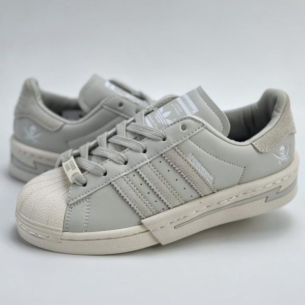 repliche,replica,perfette,siti di,affidabili,migliori siti,dove comprare,1:1,scarpe da ginnastica Adidas Originals Superstar x QUARTIERE