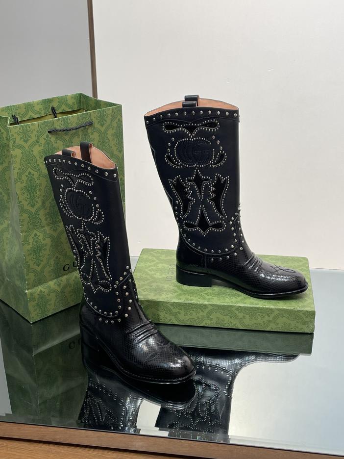 repliche,replica,perfette,siti di,affidabili,migliori siti,dove comprare,1:1,scarpe da ginnastica Stivali alti con borchie ricamate GG intrecciate di Gucci repliche,replica,perfette,siti di,affidabili,migliori siti,dove comprare,1:1,scarpe da ginnastica Stivali alti con borchie ricamate GG intrecciate di Gucci