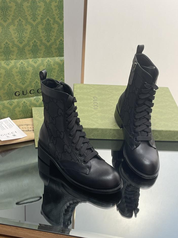 repliche,replica,perfette,siti di,affidabili,migliori siti,dove comprare,1:1,scarpe da ginnastica Stivali Martin stringati Gucci GG repliche,replica,perfette,siti di,affidabili,migliori siti,dove comprare,1:1,scarpe da ginnastica Stivali Martin stringati Gucci GG