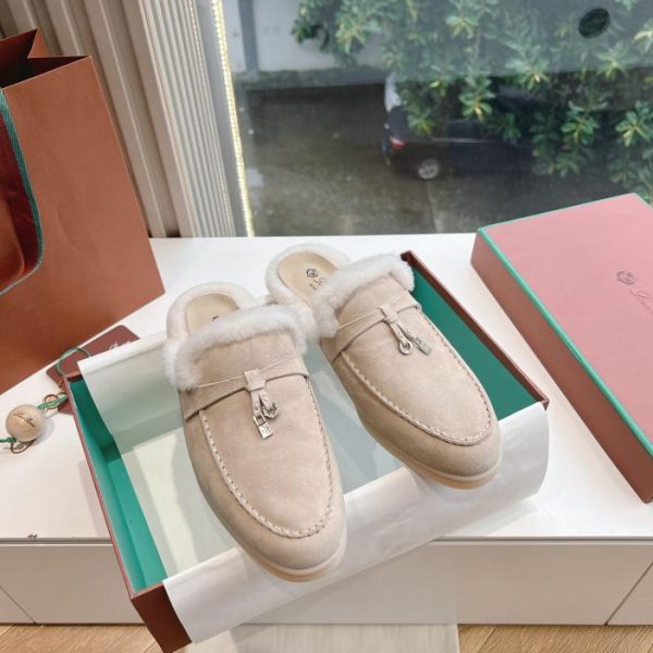 repliche,replica,perfette,siti di,affidabili,migliori siti,dove comprare,1:1,scarpe da ginnastica Mocassini classici piatti con punta pelosa di Loro Pian