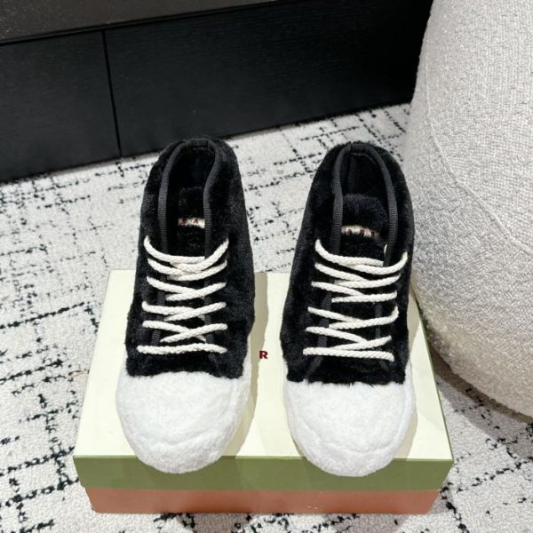 Marni nuove scarpe pelose super Q per l'autunno inverno
