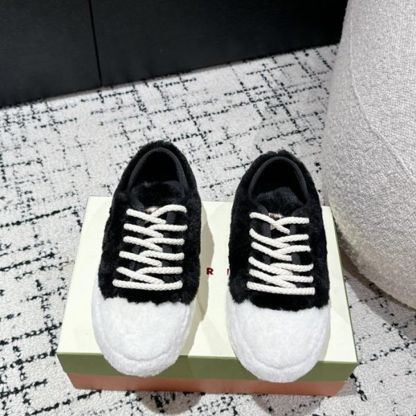 repliche,replica,perfette,siti di,affidabili,migliori siti,dove comprare,1:1,scarpe da ginnastica Marni nuove scarpe pelose super Q per l’autunno inverno