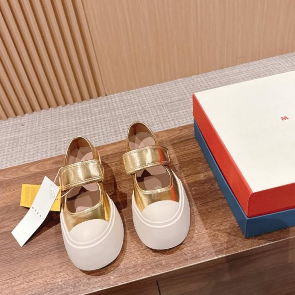 Marni nuove scarpe Mary Jane da donna con punta larga