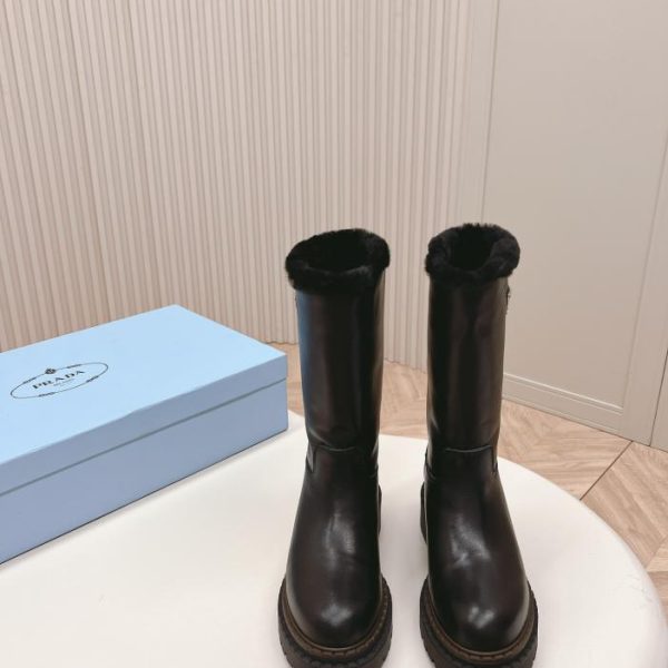 Prada scarpe con zeppa scarpe a metà polpaccio