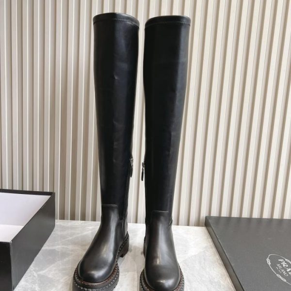 repliche,replica,perfette,siti di,affidabili,migliori siti,dove comprare,1:1,scarpe da ginnastica (Versione top) Nuovi stivali da passerella autunno inverno Prada