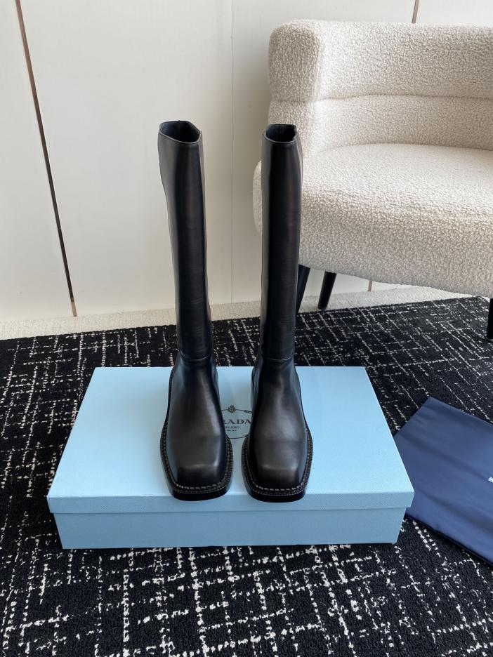 repliche,replica,perfette,siti di,affidabili,migliori siti,dove comprare,1:1,scarpe da ginnastica Scarpe da cavaliere con plateau Prada repliche,replica,perfette,siti di,affidabili,migliori siti,dove comprare,1:1,scarpe da ginnastica Scarpe da cavaliere con plateau Prada