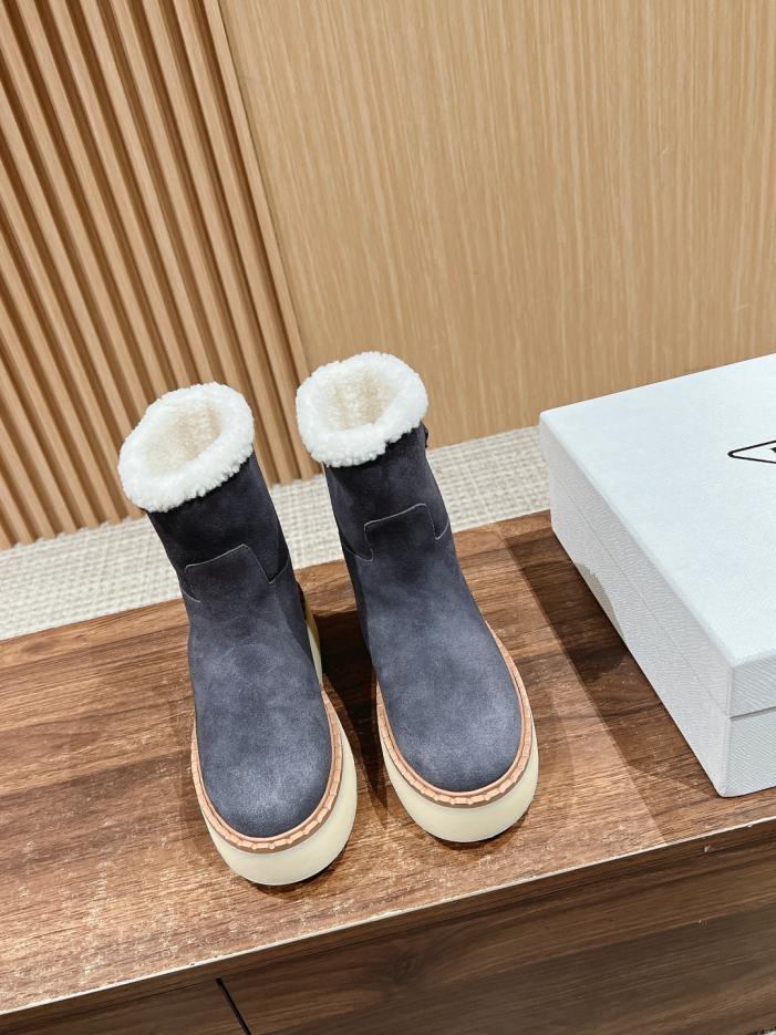 repliche,replica,perfette,siti di,affidabili,migliori siti,dove comprare,1:1,scarpe da ginnastica Prada nuovi stivali con suola spessa con logo triangolo autunno e inverno repliche,replica,perfette,siti di,affidabili,migliori siti,dove comprare,1:1,scarpe da ginnastica Prada nuovi stivali con suola spessa con logo triangolo autunno e inverno