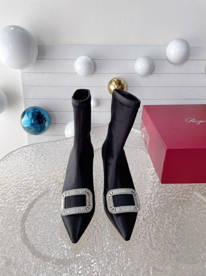 repliche,replica,perfette,siti di,affidabili,migliori siti,dove comprare,1:1,scarpe da ginnastica Roger Vivier nuovi stivaletti con fibbia fiocco di neve autunno e inverno