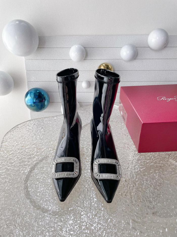 repliche,replica,perfette,siti di,affidabili,migliori siti,dove comprare,1:1,scarpe da ginnastica Roger Vivier nuovi stivaletti con fibbia fiocco di neve autunno e inverno