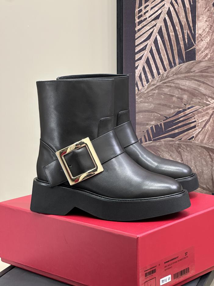 repliche,replica,perfette,siti di,affidabili,migliori siti,dove comprare,1:1,scarpe da ginnastica Roger Vivier stivaletti corti spessi autunno e inverno