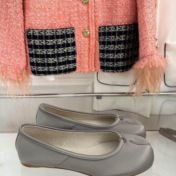 repliche,replica,perfette,siti di,affidabili,migliori siti,dove comprare,1:1,scarpe da ginnastica Maison Margiela｜Scarpe retrò MM6 con punta divisa