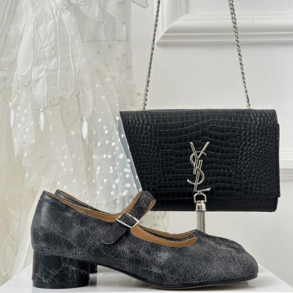 repliche,replica,perfette,siti di,affidabili,migliori siti,dove comprare,1:1,scarpe da ginnastica Maison Margiela｜Scarpe retrò MM6 con punta divisa