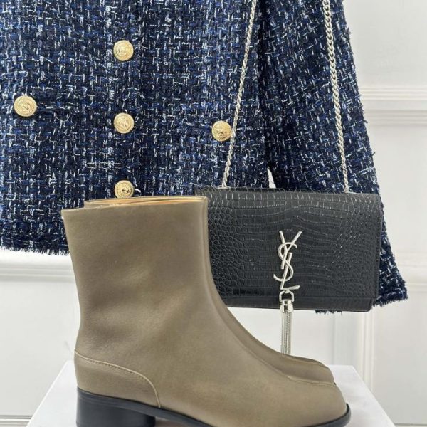 repliche,replica,perfette,siti di,affidabili,migliori siti,dove comprare,1:1,scarpe da ginnastica Maison Margiela｜Stivali rétro con punta divisa MM6