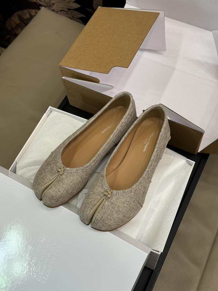 repliche,replica,perfette,siti di,affidabili,migliori siti,dove comprare,1:1,scarpe da ginnastica Maison Margiela pizzica le scarpe con punta divisa e tacco piccolo repliche,replica,perfette,siti di,affidabili,migliori siti,dove comprare,1:1,scarpe da ginnastica Maison Margiela pizzica le scarpe con punta divisa e tacco piccolo