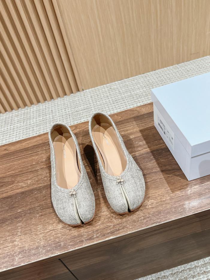 repliche,replica,perfette,siti di,affidabili,migliori siti,dove comprare,1:1,scarpe da ginnastica Ballerine con tacco largo Maison Margiela repliche,replica,perfette,siti di,affidabili,migliori siti,dove comprare,1:1,scarpe da ginnastica Ballerine con tacco largo Maison Margiela