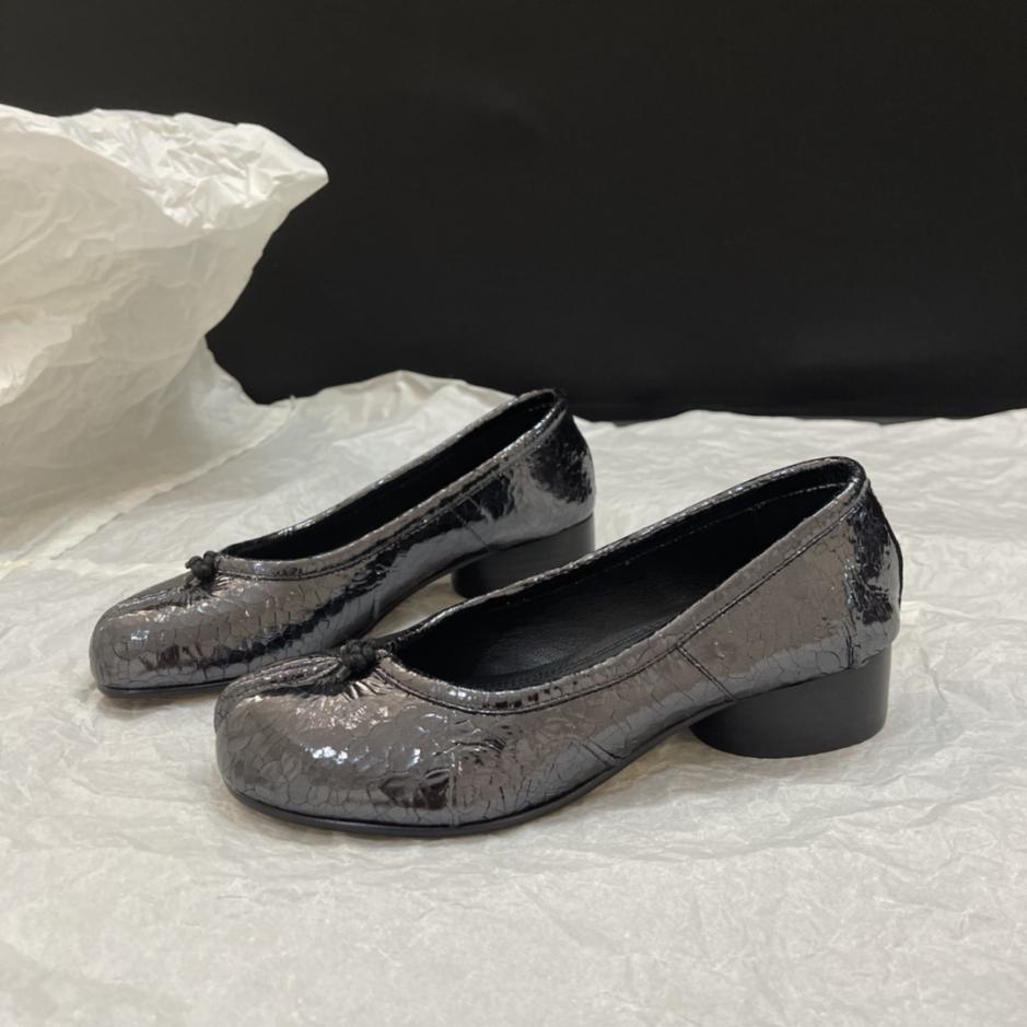 repliche,replica,perfette,siti di,affidabili,migliori siti,dove comprare,1:1,scarpe da ginnastica Scarpe Maison Margiela MM6 con punta divisa plissettata repliche,replica,perfette,siti di,affidabili,migliori siti,dove comprare,1:1,scarpe da ginnastica Scarpe Maison Margiela MM6 con punta divisa plissettata