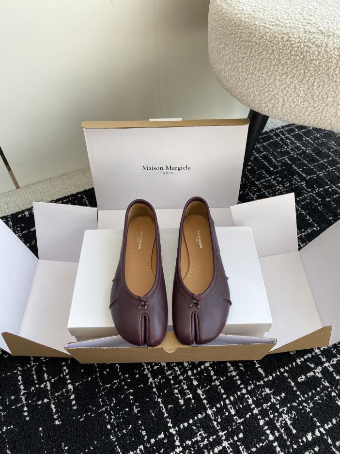 repliche,replica,perfette,siti di,affidabili,migliori siti,dove comprare,1:1,scarpe da ginnastica Maison Margiela丨MM6 scarpe con punta divisa plissettata repliche,replica,perfette,siti di,affidabili,migliori siti,dove comprare,1:1,scarpe da ginnastica Maison Margiela丨MM6 scarpe con punta divisa plissettata